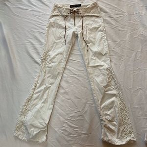 PARASUCO Y2K WHITE LOW RISE FLARE WITH CROCHET AND LACE UP DETAIL